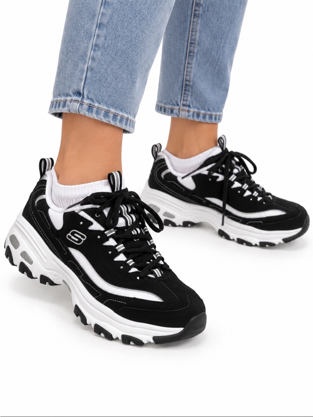 Skechers D’Lites Women’s Size 8.5 Black White Chunky Memory Foam Sneakers